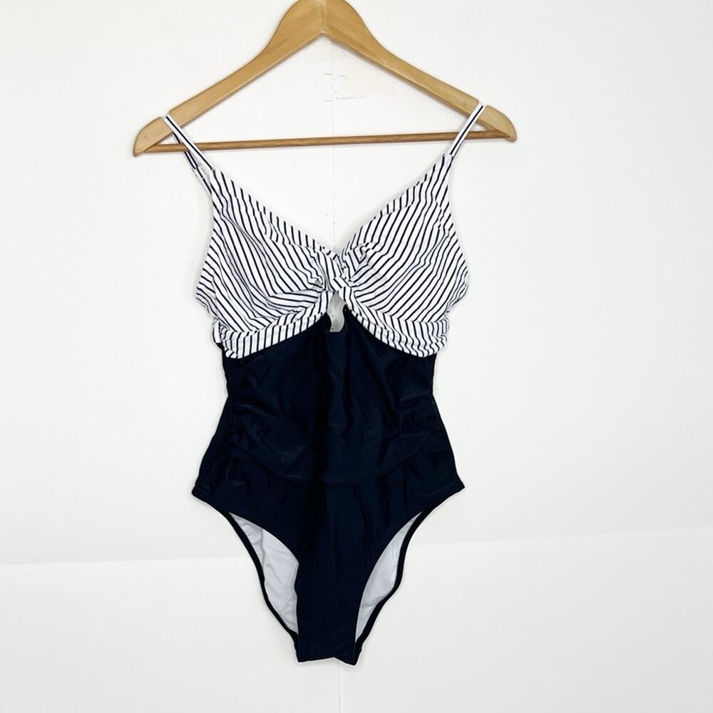 Cupshe Womens One Piece Swimsuit Size Medium